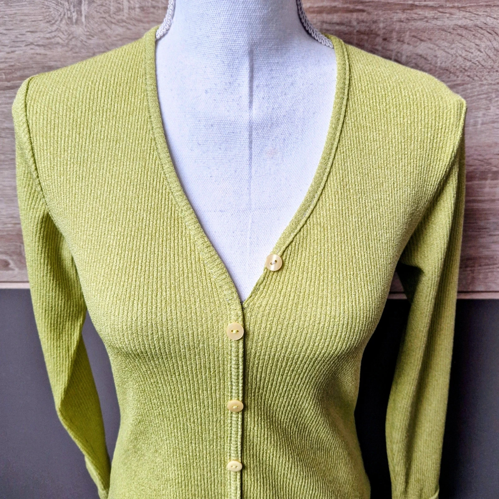 Jersey con cuello en V – photo 2
